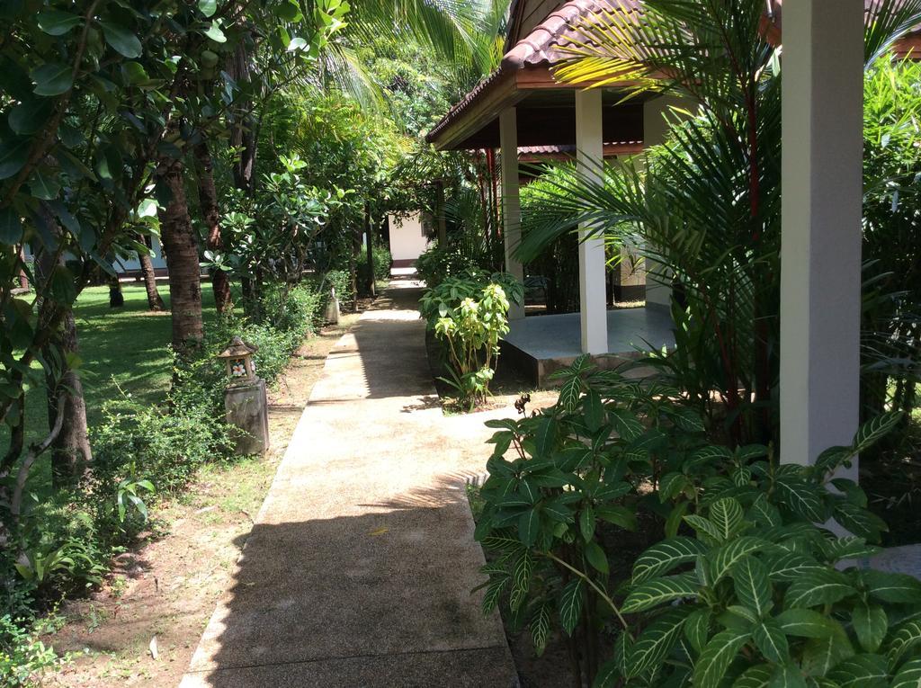 Cousin Resort Khao Lak Exterior photo