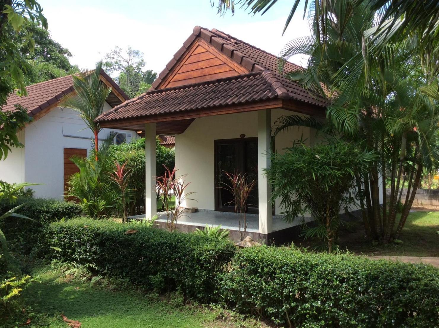 Cousin Resort Khao Lak Exterior photo